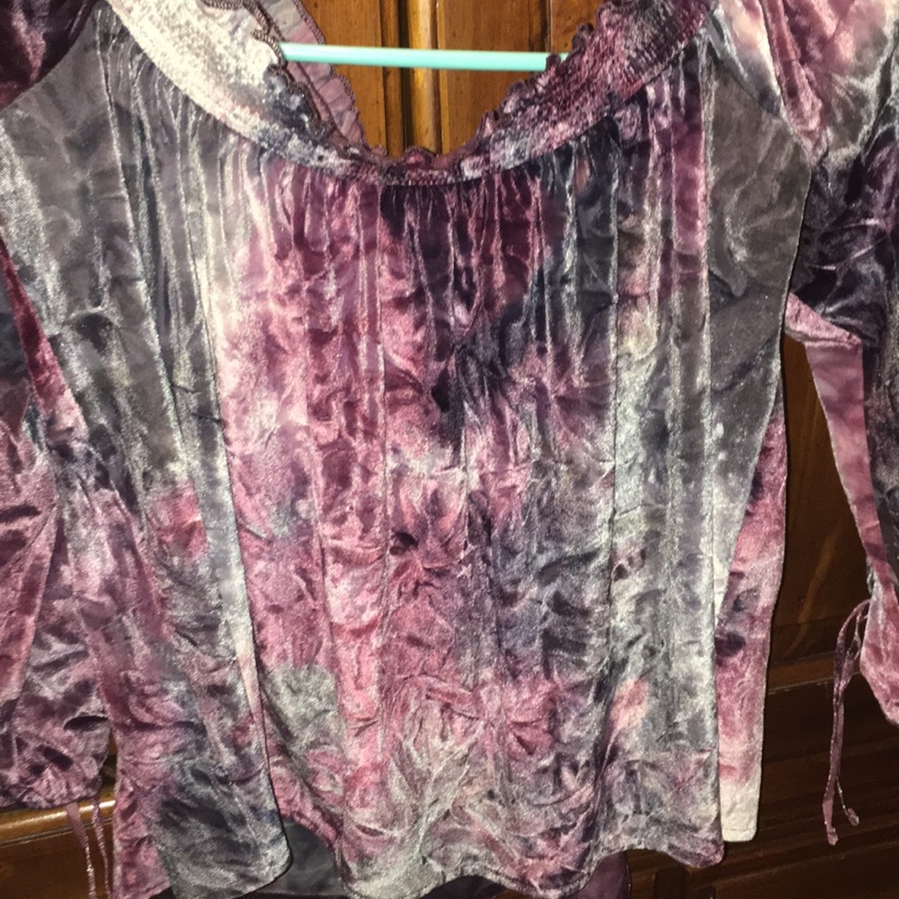 Off the shoulder velvet crop top